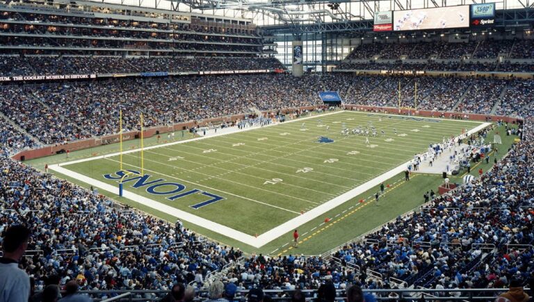 Cowboys vs Lions NFL Pick: NFC Playoff Hopefuls Clash on TNF (Dec 4)