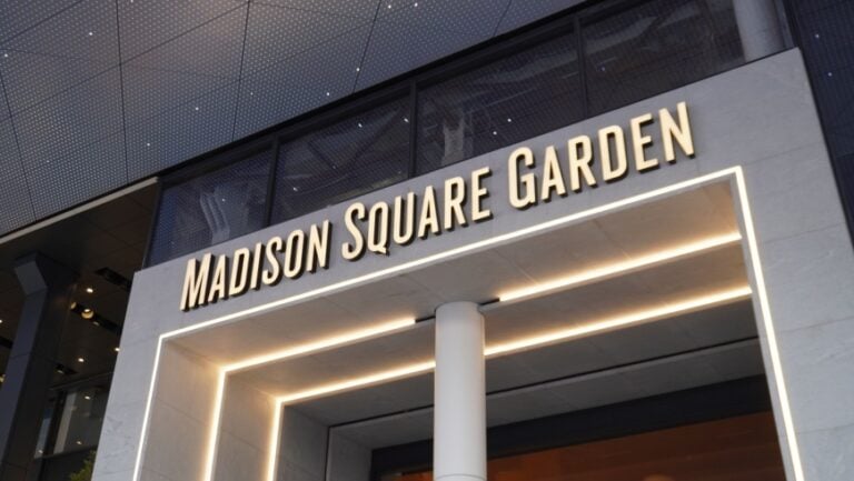 Knicks vs Spurs Game 3 NBA Finals Pick: New York Returns Home With Destiny In Sight (Jun 8)